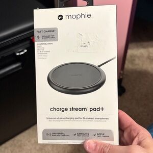 Morphe Charge Stream Pad+ Silver Wireless Charger